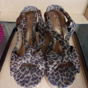 Groove Leopard Print Sling Back Wedges